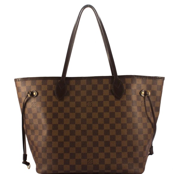 Louis Vuitton Handbags - 🤩Louis Vuitton🤩💕never full💕 & 💕insulant wallet 💕